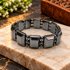 Square Hemetite