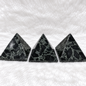 Kukum Baa Jasper Pyramids