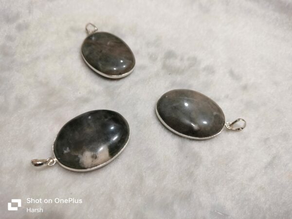 Cat's Eye Oval Pendat