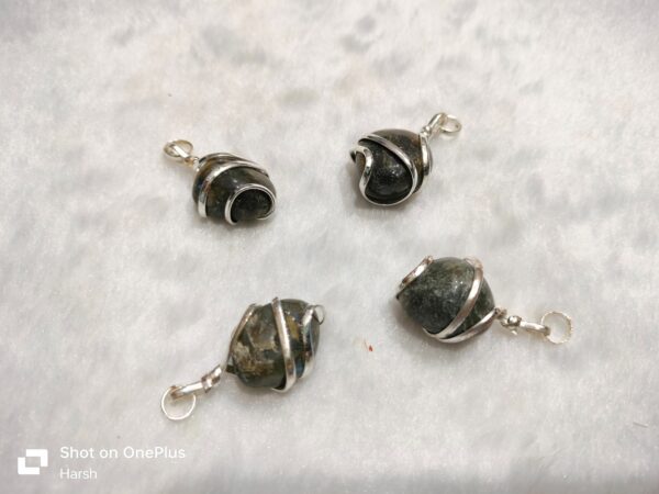 Labradorite Tumble Pendant