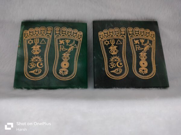 Green Zade Carving Plate