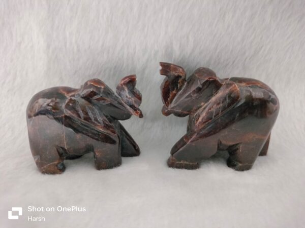 Garnet Elephant