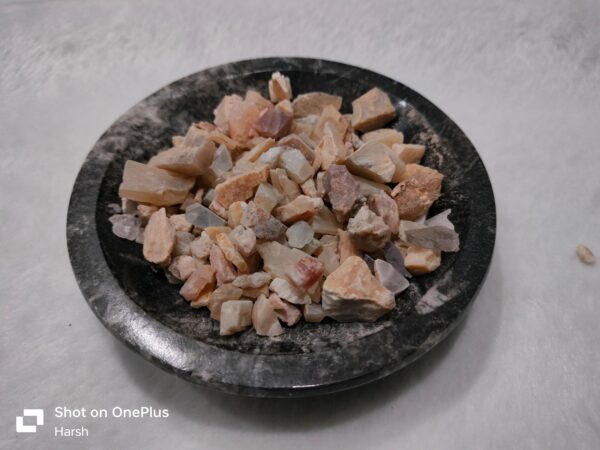 Peach Moonstone Unpolished Chips | per kg
