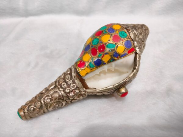 Nepali Shankh With Turquoise And Lepis - Image 2