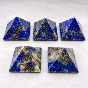 Lepis Lazuli Pyramid