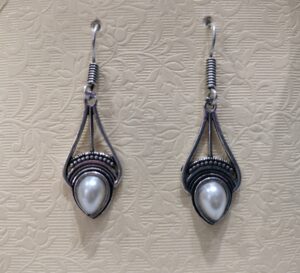 Pearl Earing