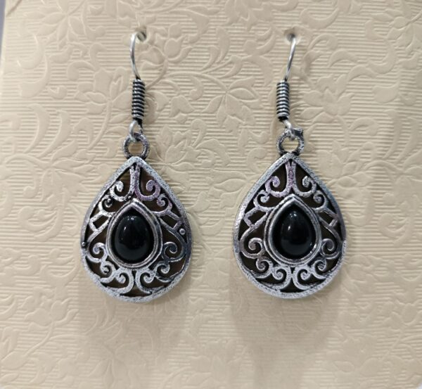 Black Agate Earing