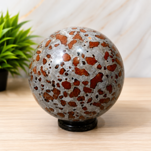 Spotted Jespar Ball