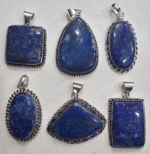 Lapis Pendent